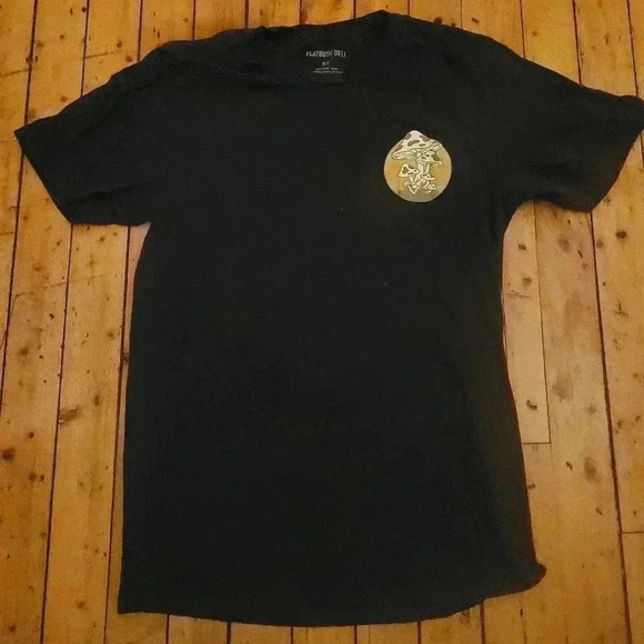 Shroom  tee - Picture 2 of 3